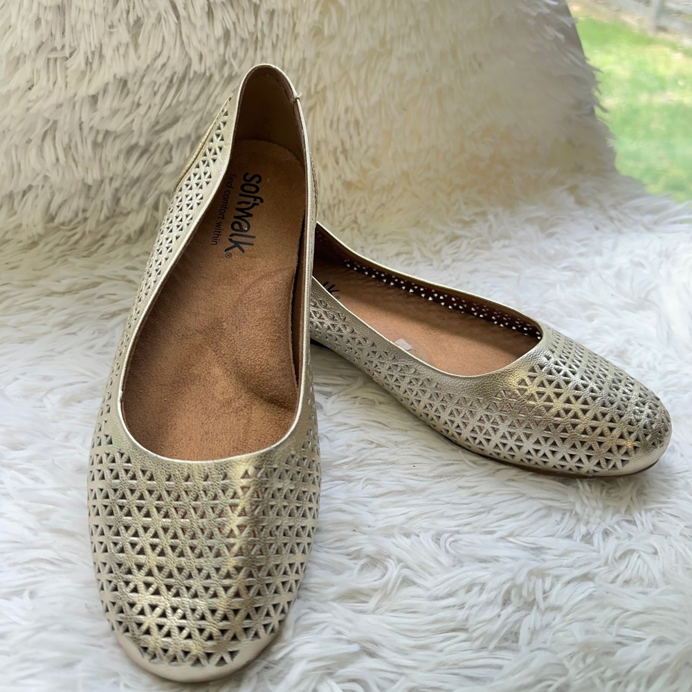 Softwalk Sonoma Perforated Gold Tone‎ Leather Flat Shoes Size 10.5 W